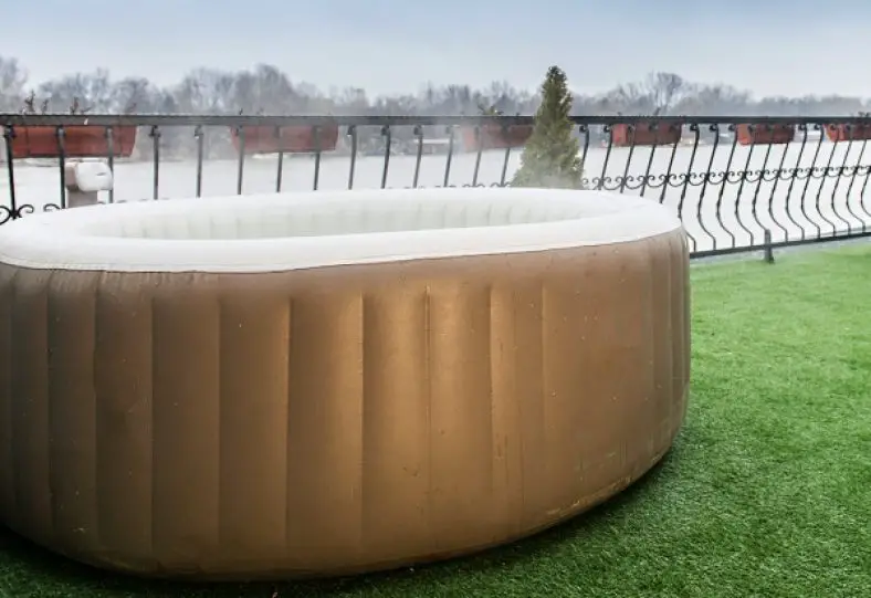 A Beginner’s Guide For An Inflatable Hot Tub